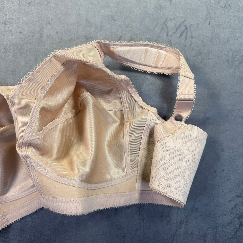 Bali & Playtex Wirefree Bra Bundle Womens 42D Black & Nude Support Everyday Wear - Picture 9 of 12